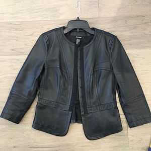 DKNY lambskin leather short leather jacket/top size 4.